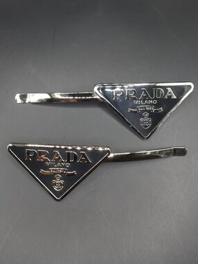 2x Prada Style Hair Clips